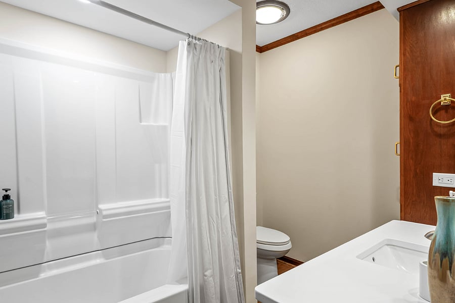Bathroom #2 with bath tub