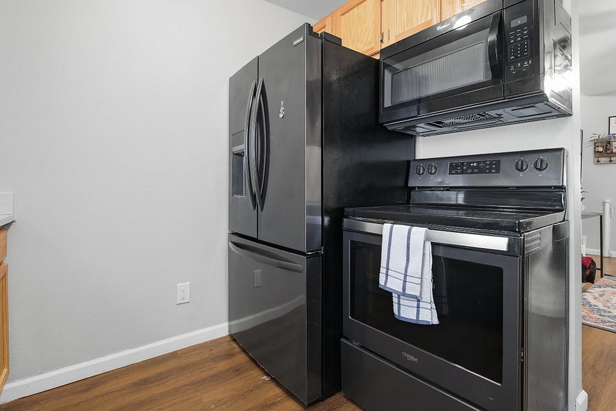 Kitchen (2)