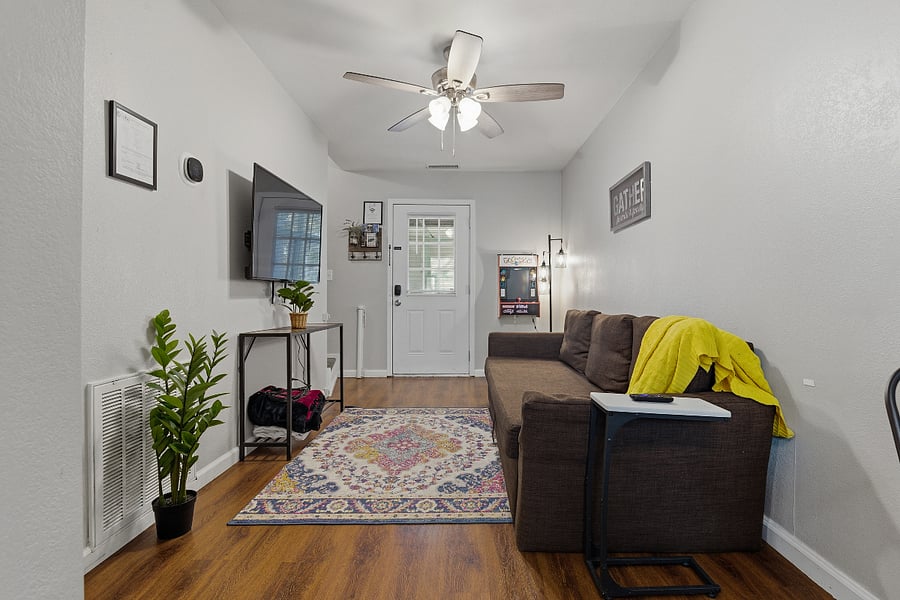 Living Area (1)