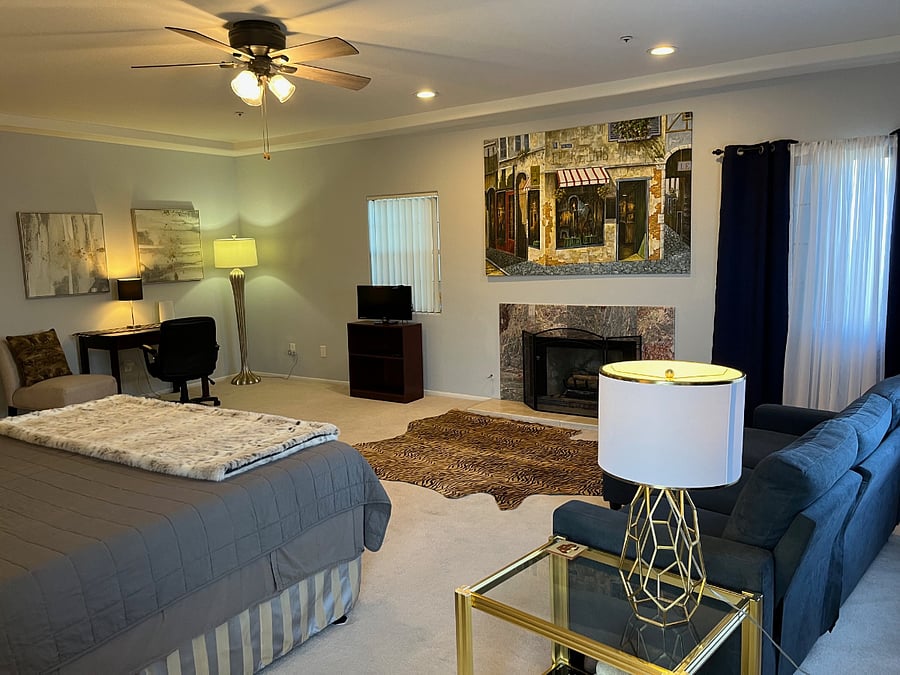 Furnished Finder property 904698_1 photo 3