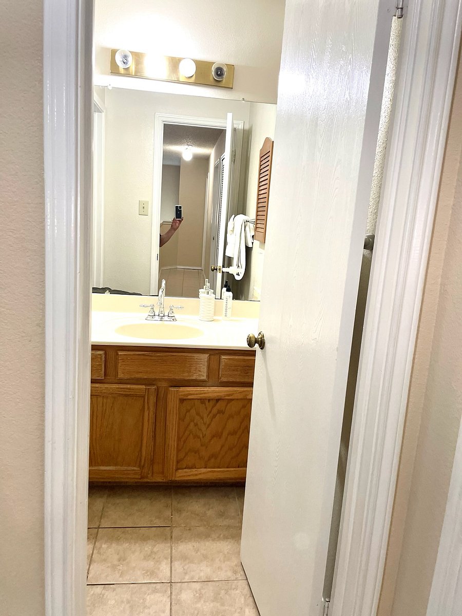 Furnished Finder property 904703_1 photo 14