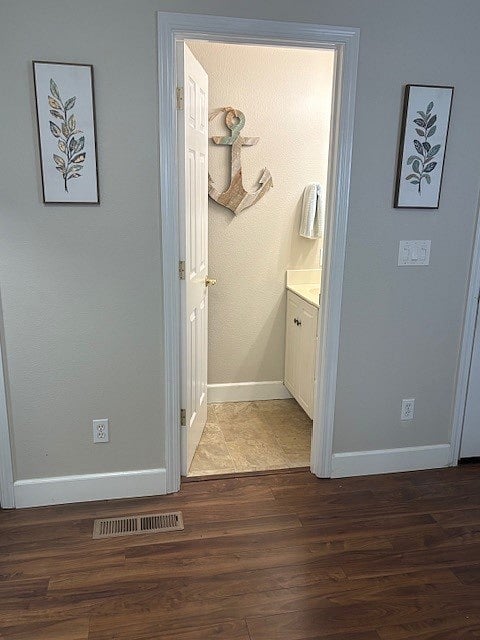 Furnished Finder property 904704_1 photo 6