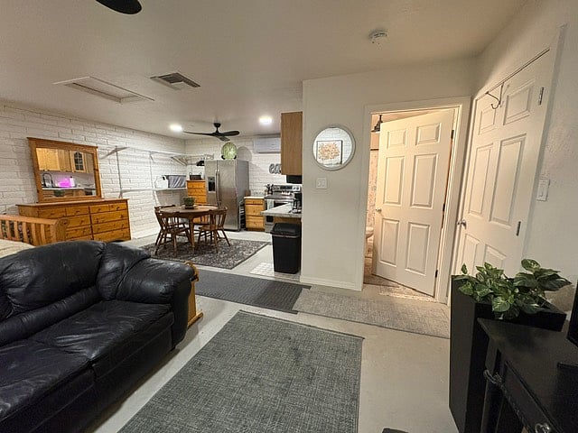 Furnished Finder property 904711_1 photo 11