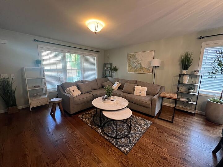 Furnished Finder property 904724_1 photo 8