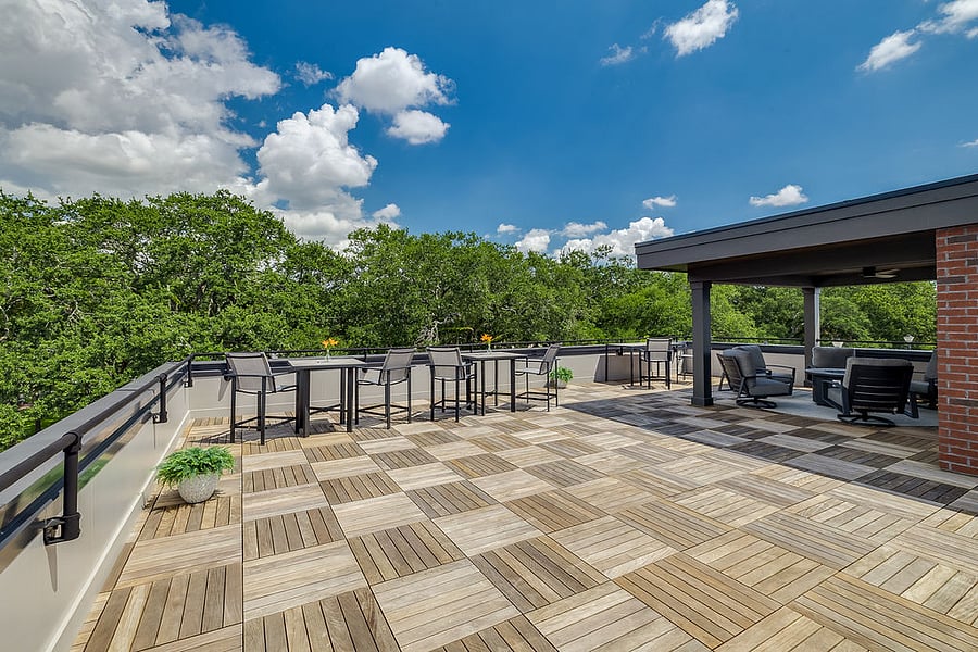 Rooftop Deck
