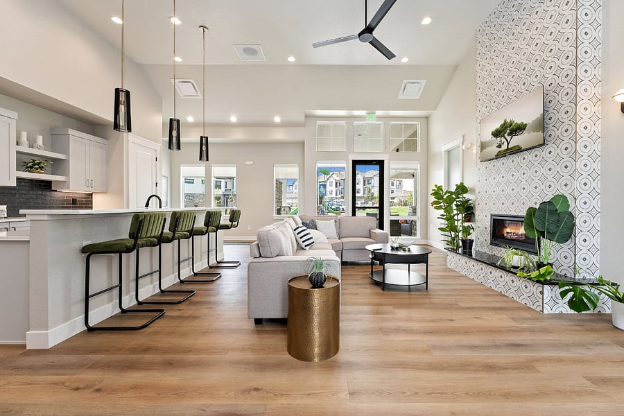 Clubhouse community room. Hang out (no group gatherings) and relax. Maybe even meet a friendly neighbor or two in passing.