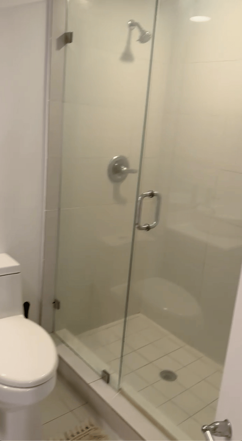 2nd bathroom