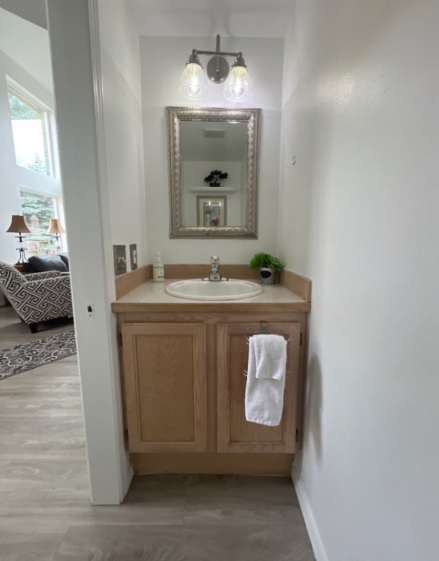 Guest Bsthroom