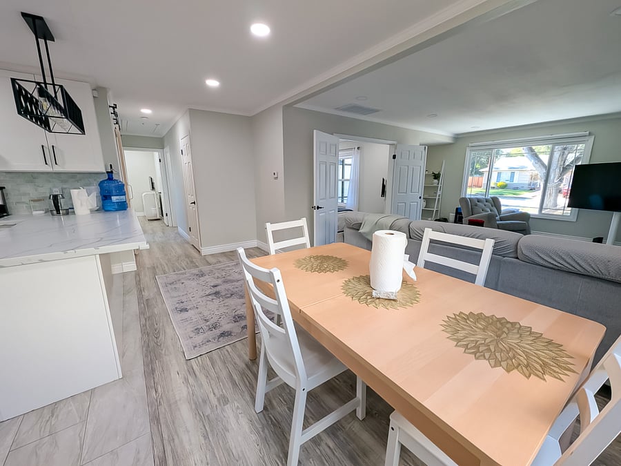 Kitchen/Dining Room