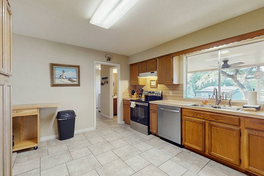 Furnished Finder property 904991_1 photo 4