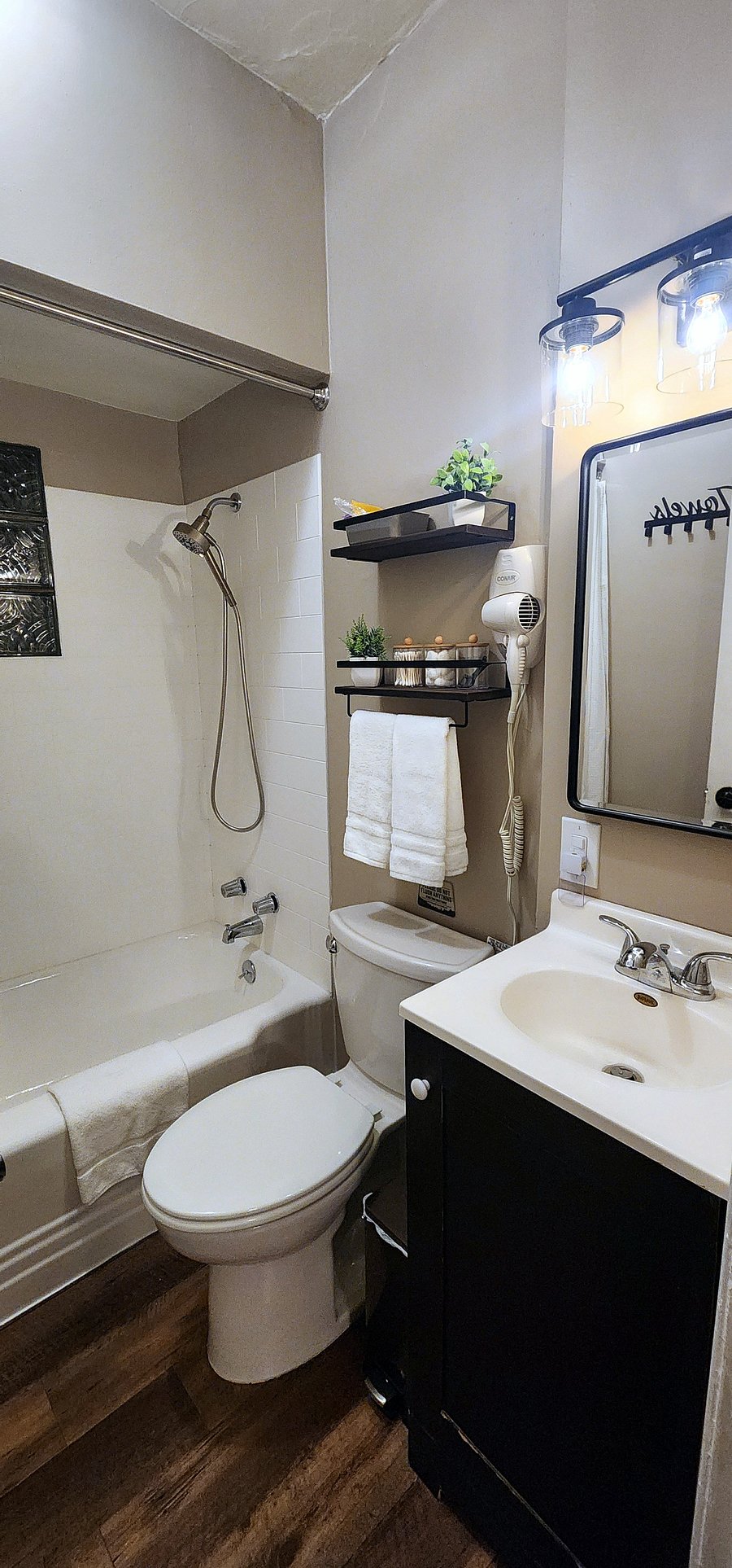 Furnished Finder property 905053_1 photo 3