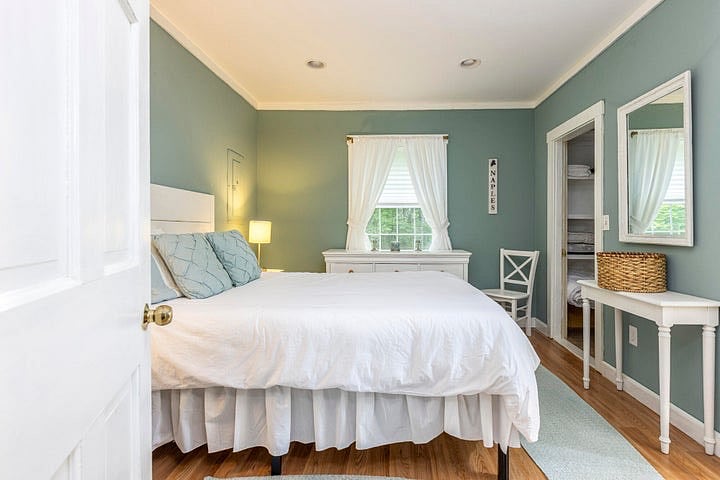 Primary bedroom