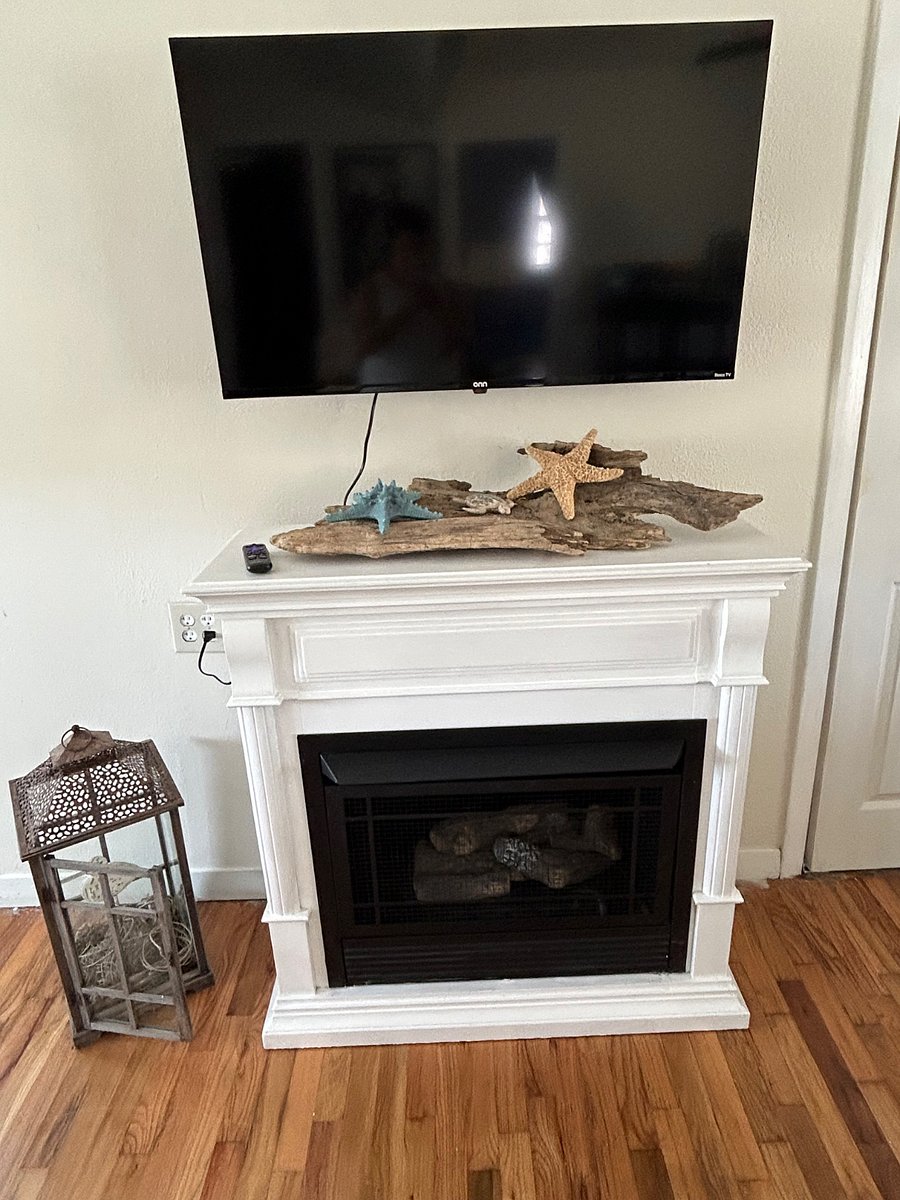 Gas fireplace