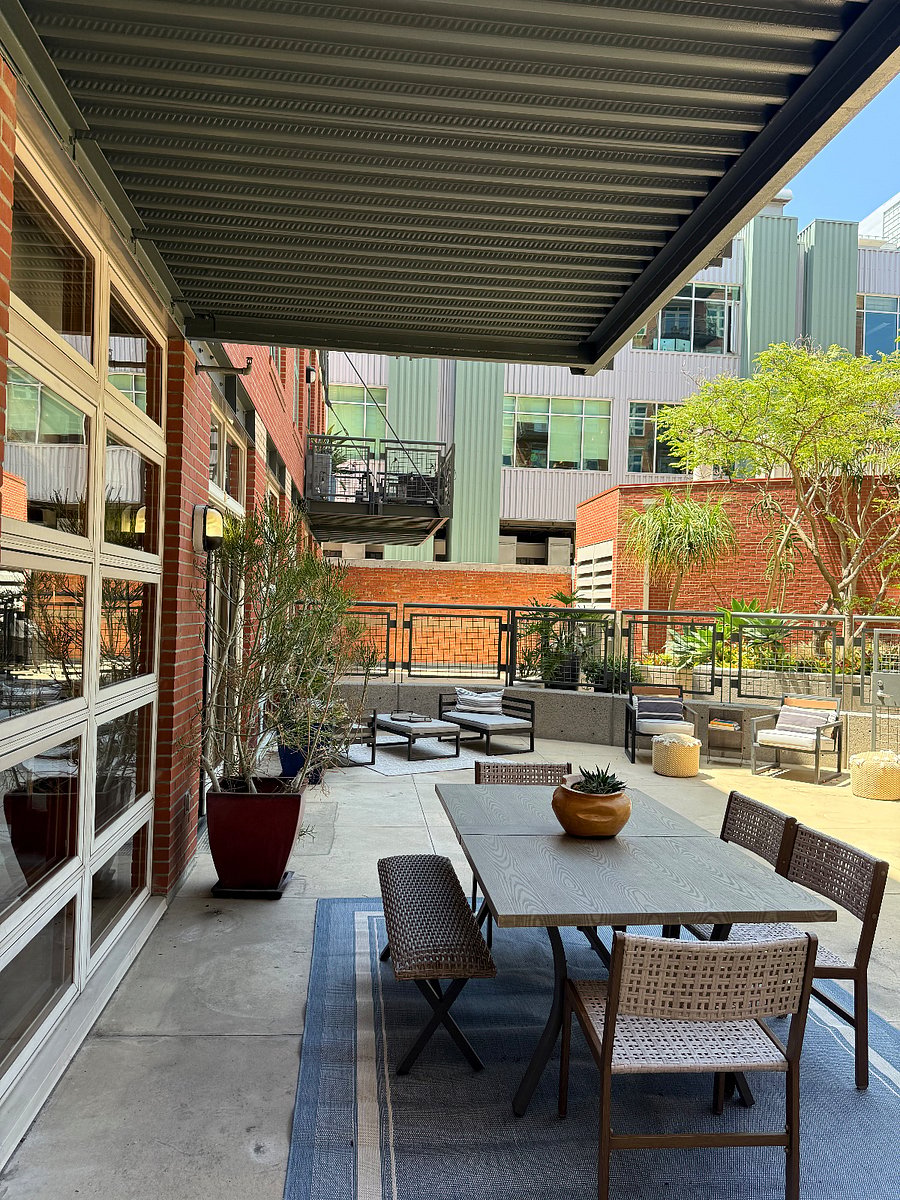 600 sq ft private patio