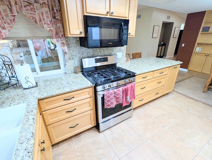 Furnished Finder property 905202_1 photo 15