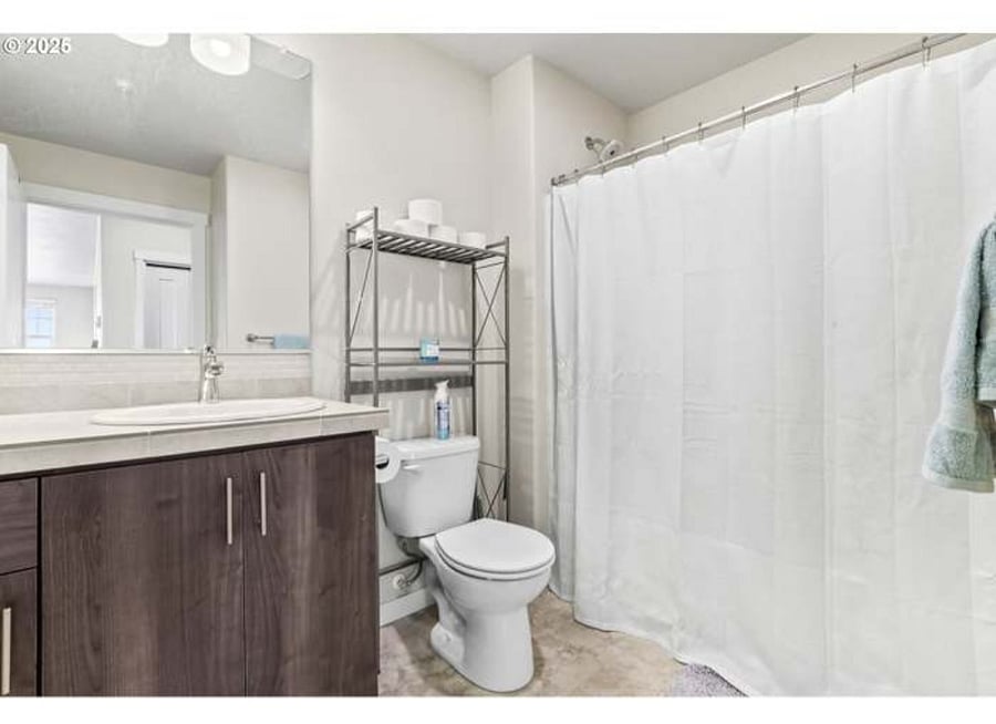 Furnished Finder property 905231_1 photo 3