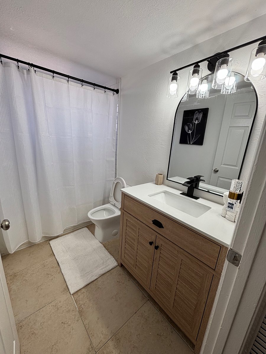 Furnished Finder property 905262_1 photo 12