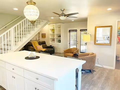 Kitchen island counter