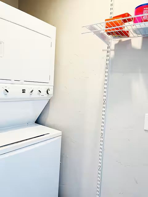 Washer & Dryer