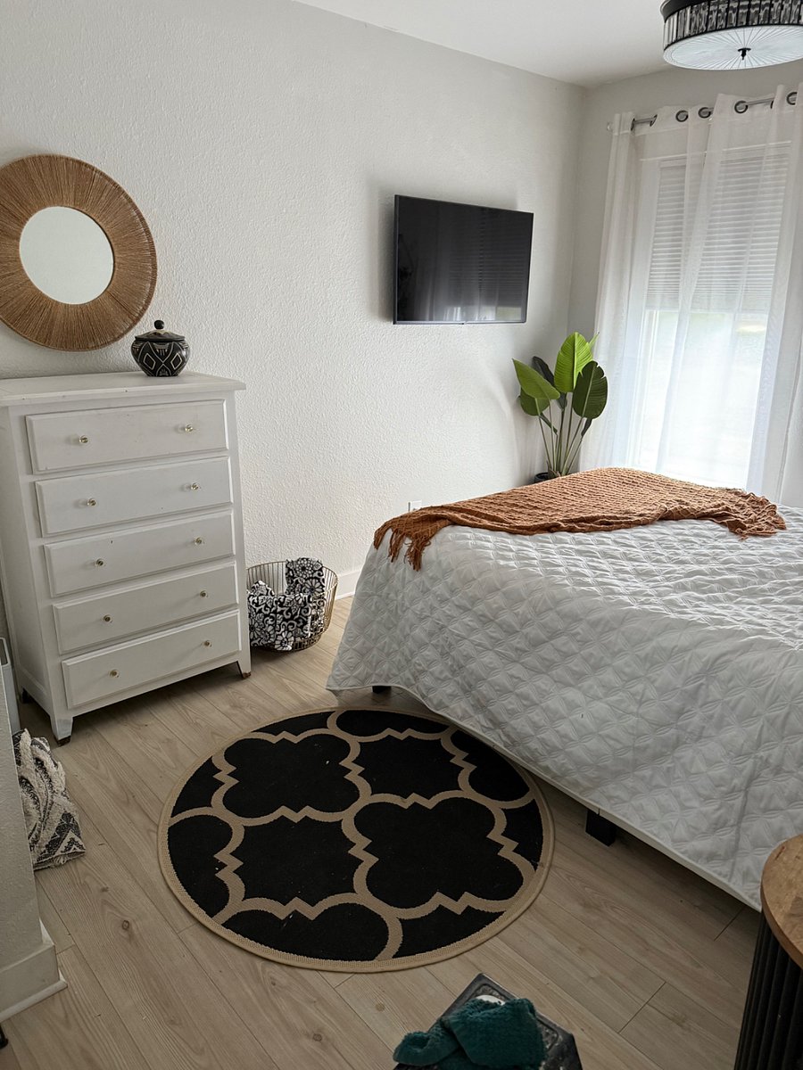 Bedroom #1