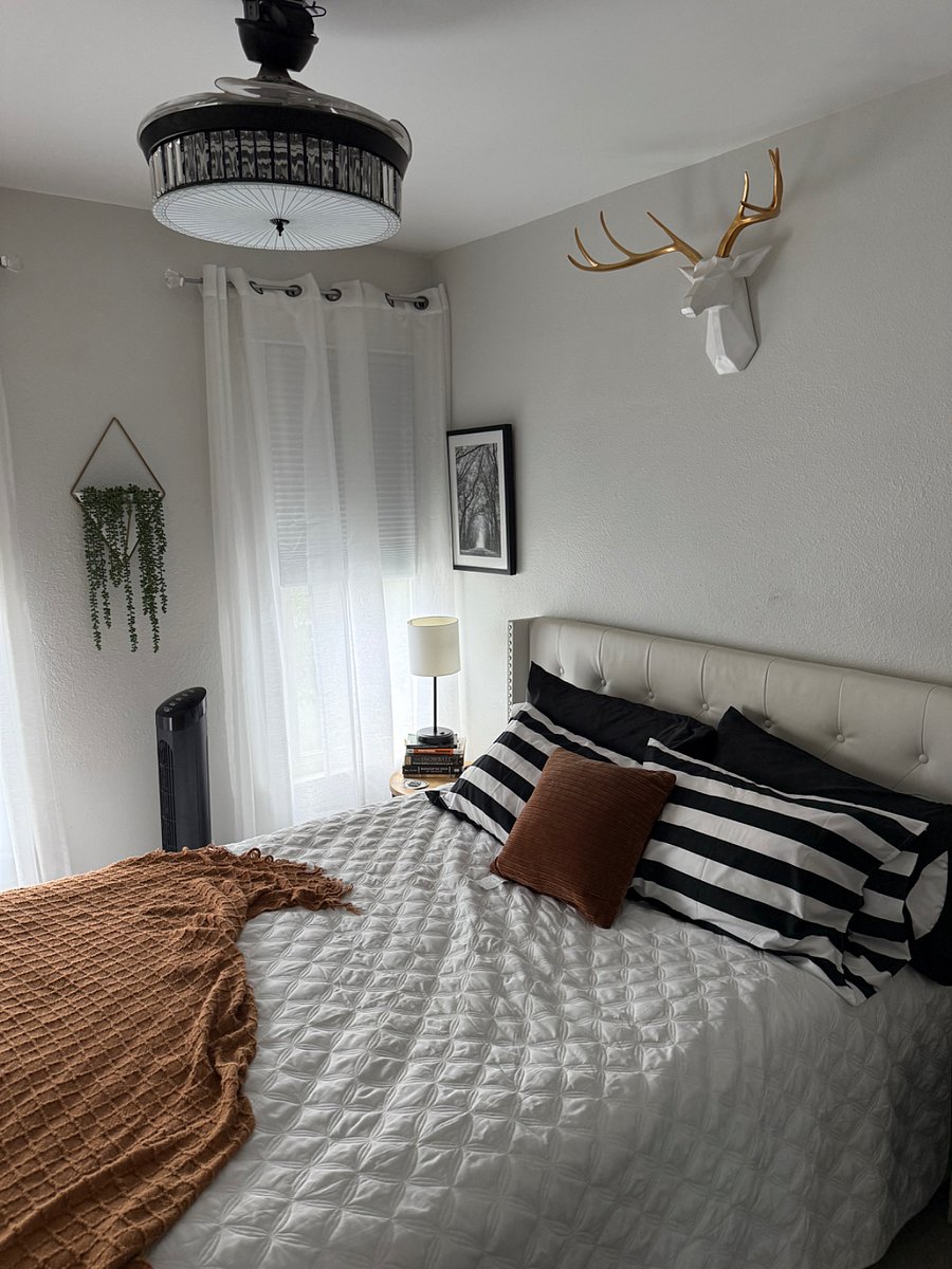 Bedroom #1