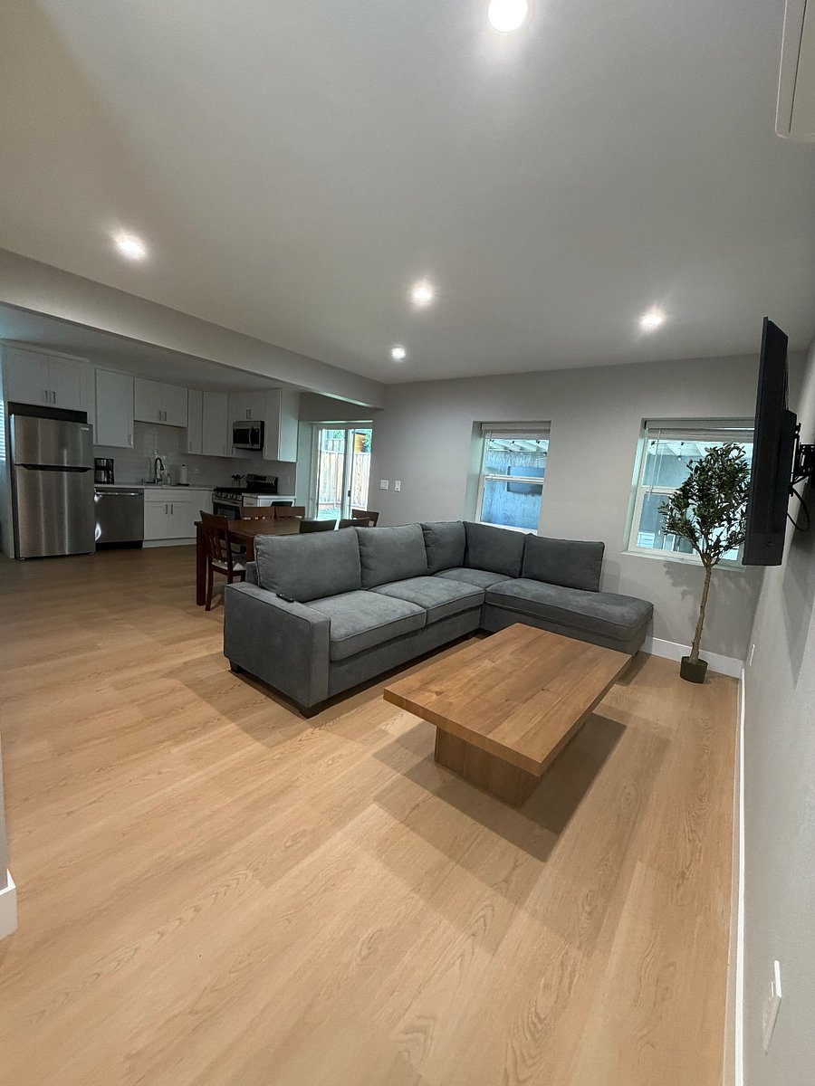Furnished Finder property 905283_2 photo 15