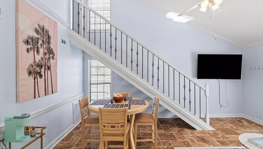 Here is the seating area for Guests. Again, yes, we do have stairs in our unit. 