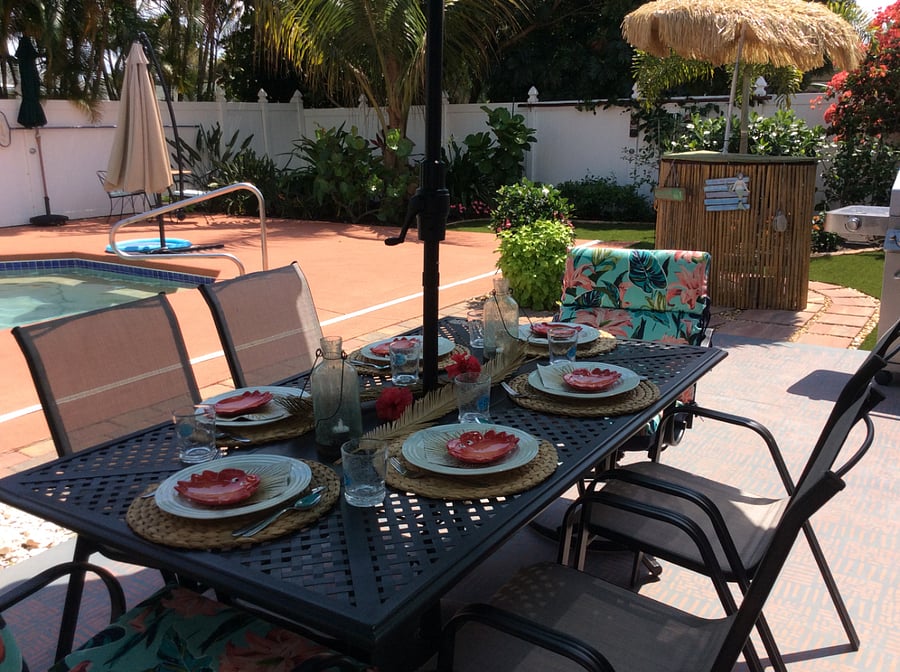 Outdoor Dinning