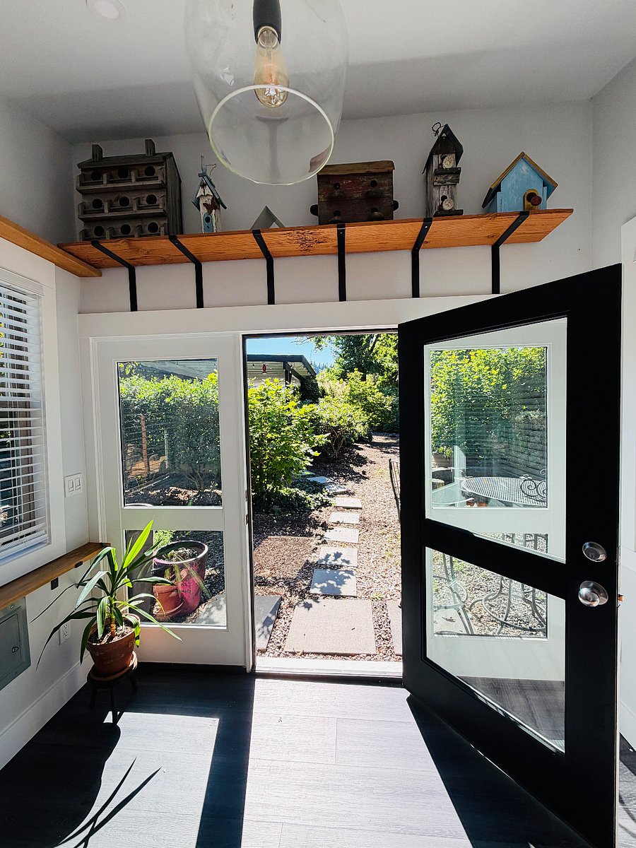 Detached studio