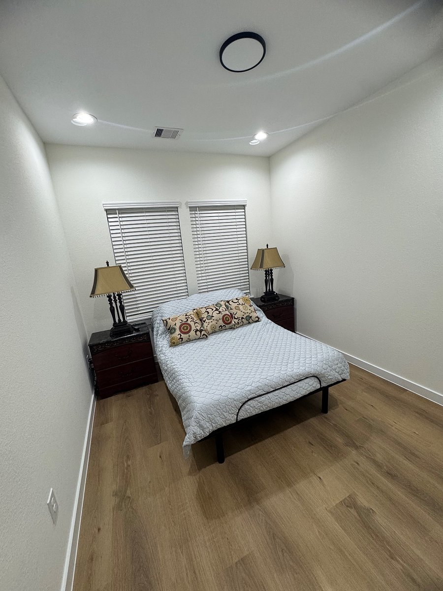 Furnished Finder property 905631_1 photo 9