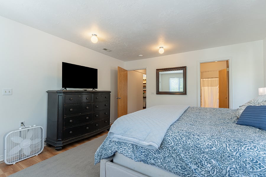 Furnished Finder property 905660_1 photo 6