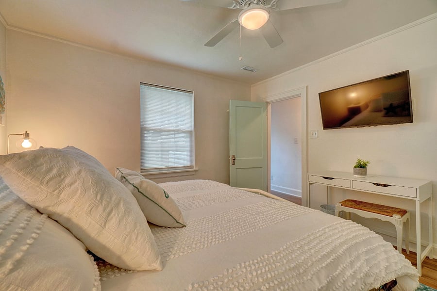 Main bedroom with king bed
