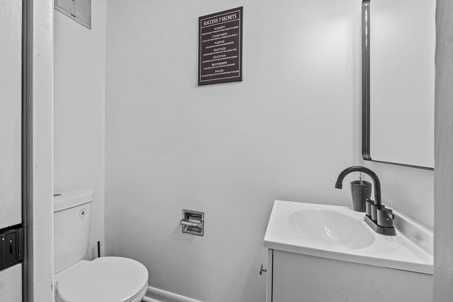 Furnished Finder property 905762_1 photo 22