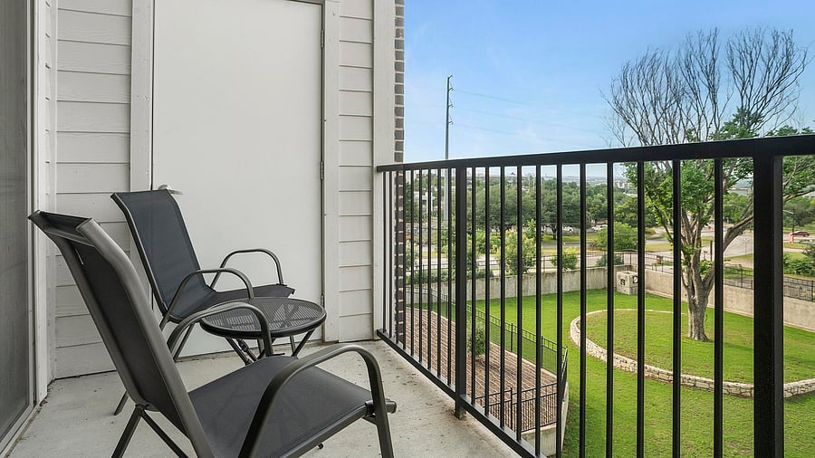 Furnished Finder property 905794_10 photo 9
