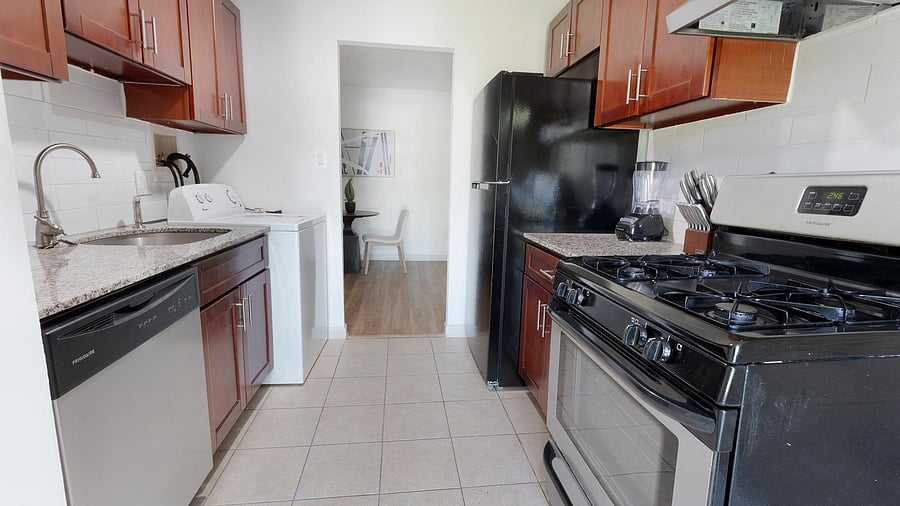 Furnished Finder property 905809_7 photo 12