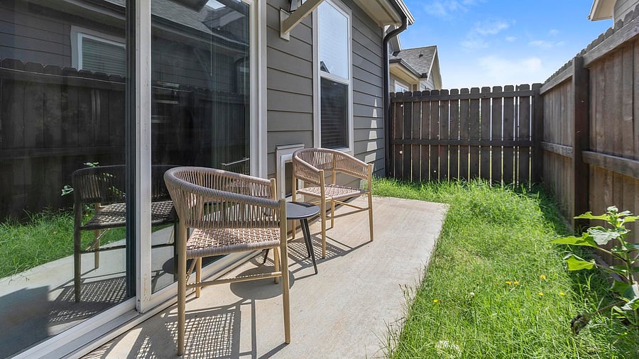 Furnished Finder property 905813_10 photo 24