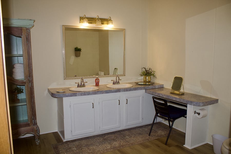 Furnished Finder property 905843_1 photo 17