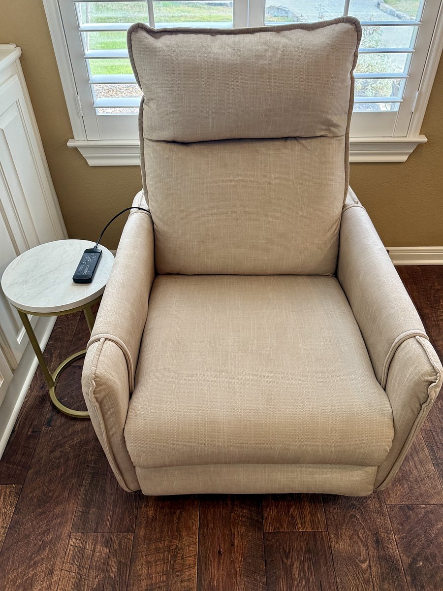Massage/Recliner Chair