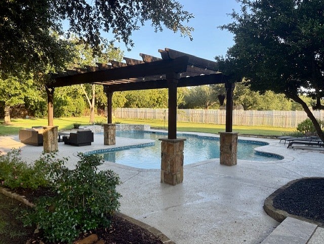 Pool and Seating