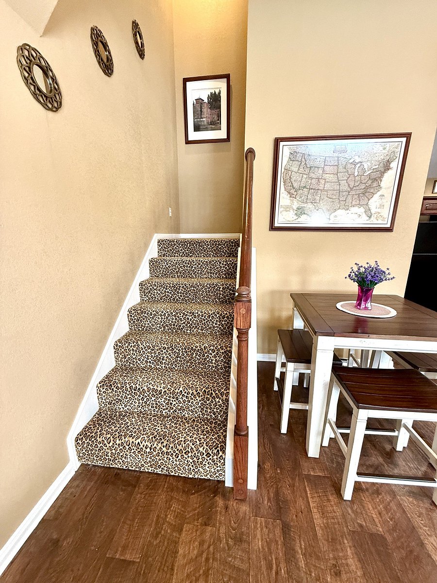 Kitchen Table/Staircase
