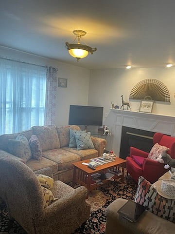 Furnished Finder property 906103_1 photo 3