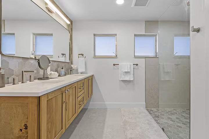 Furnished Finder property 906158_1 photo 9