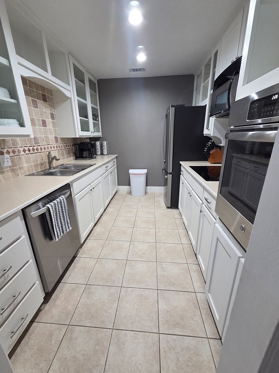 Cook's Kitchen