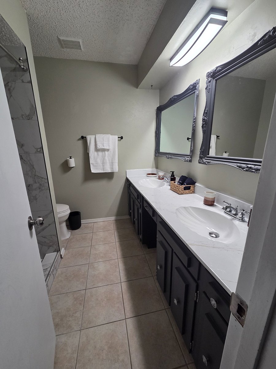 Master Full Bath