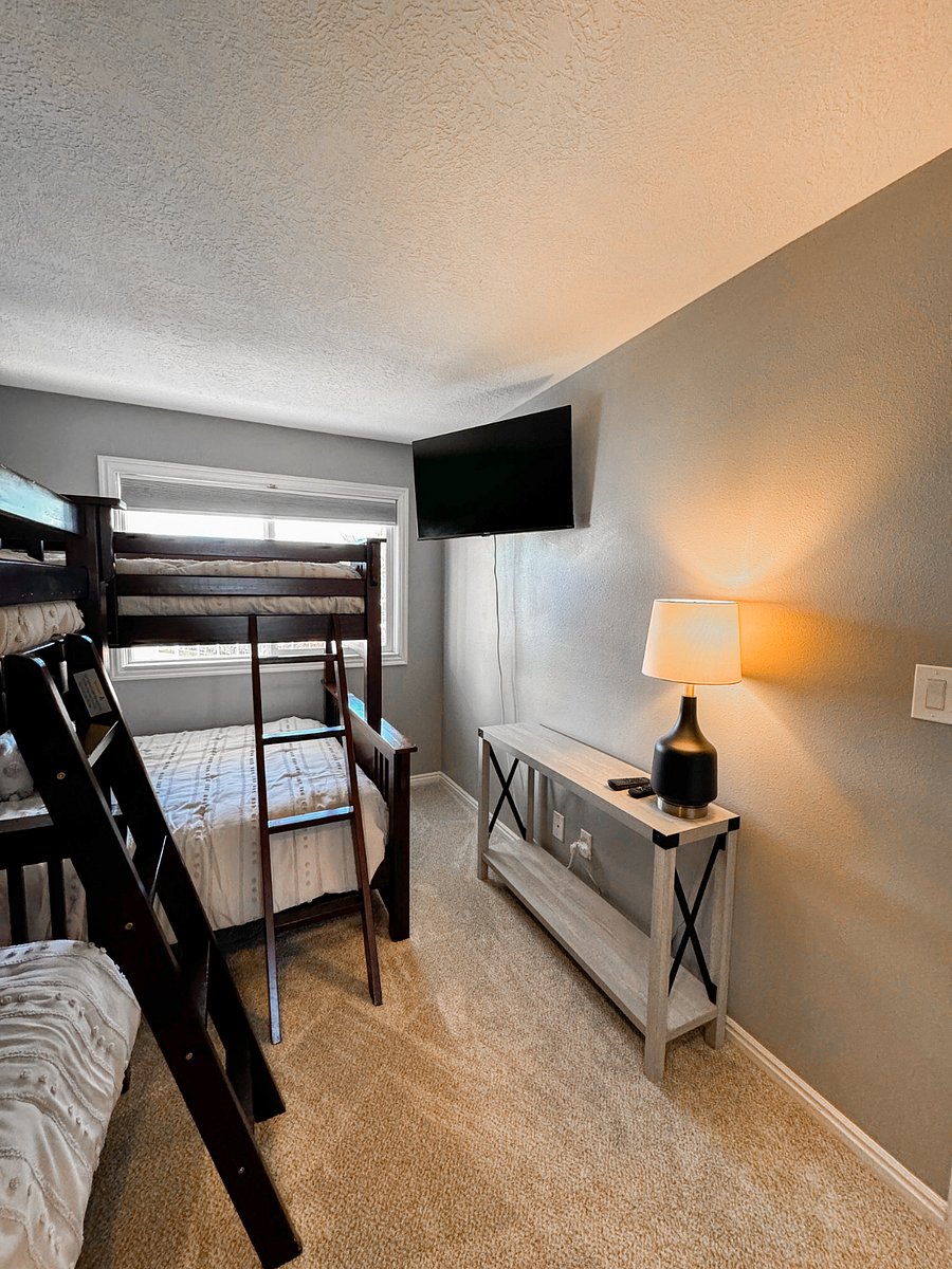 Furnished Finder property 906236_2 photo 15