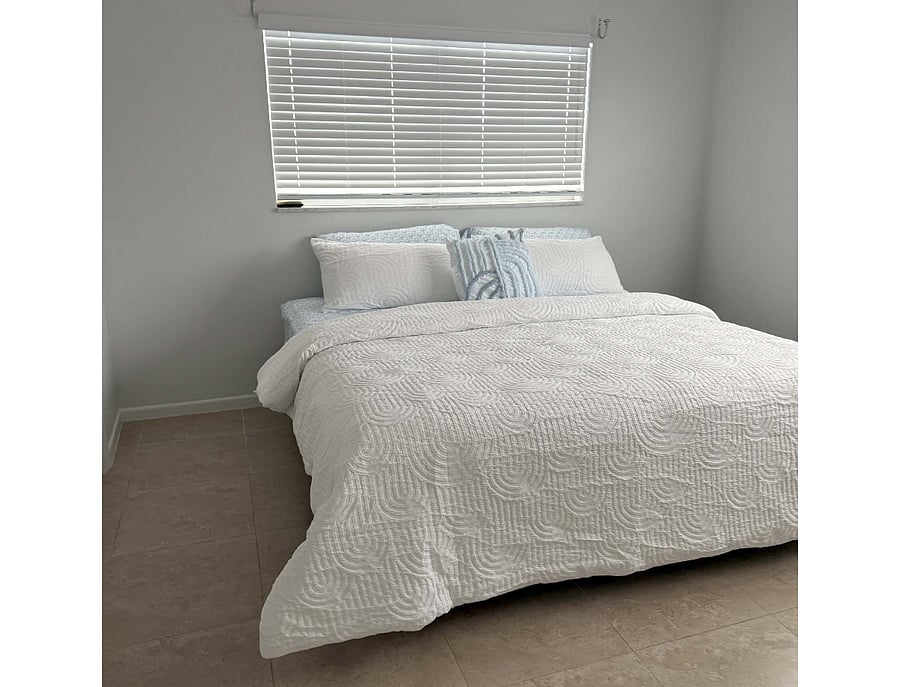 Furnished Finder property 906268_1 photo 3