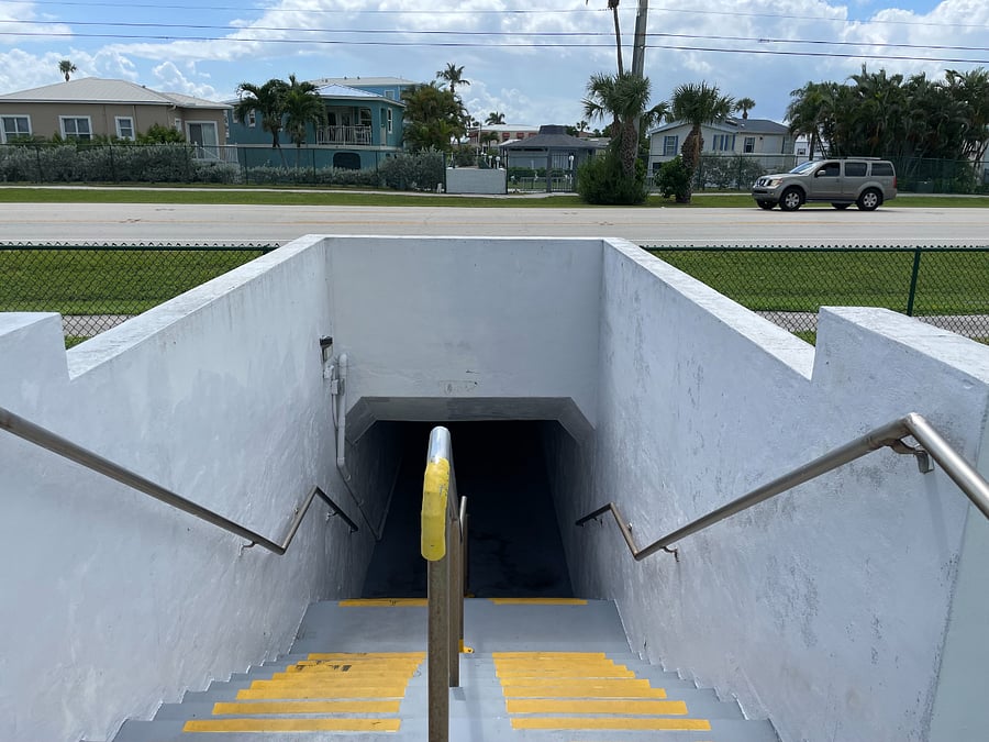 Underground Tunnel (Below A1A)  to Walk to Beach
