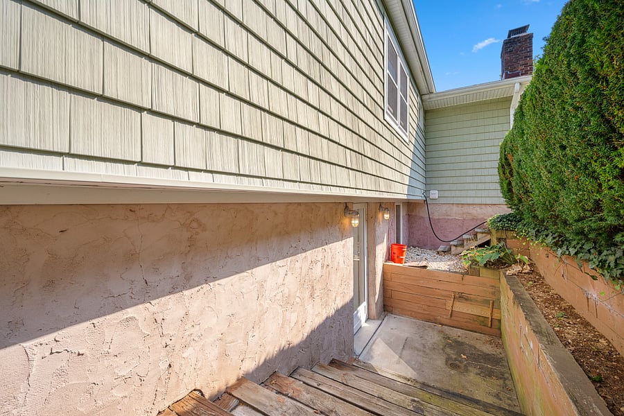 Stairs leading to apartment entrance