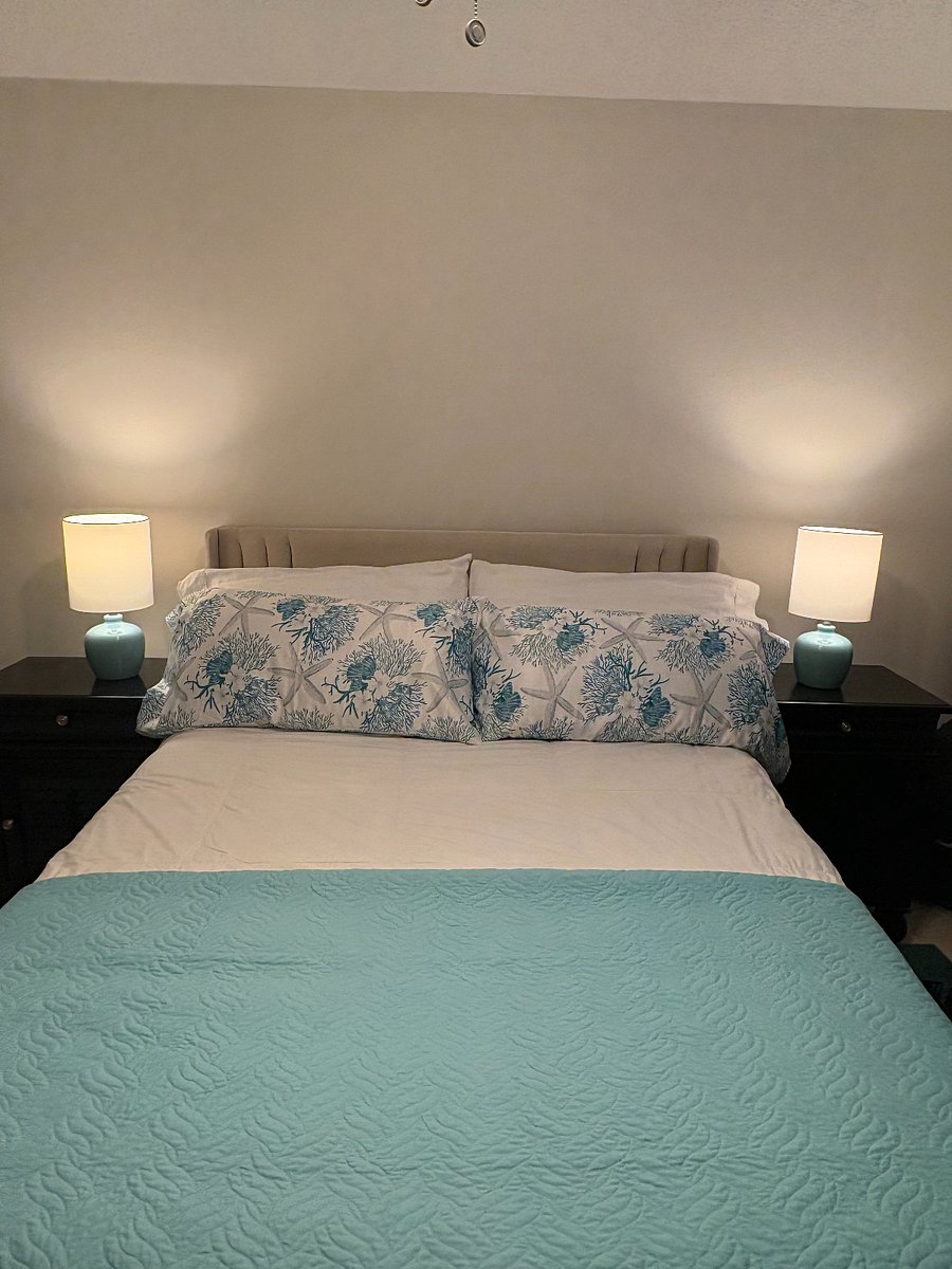 Queen bed