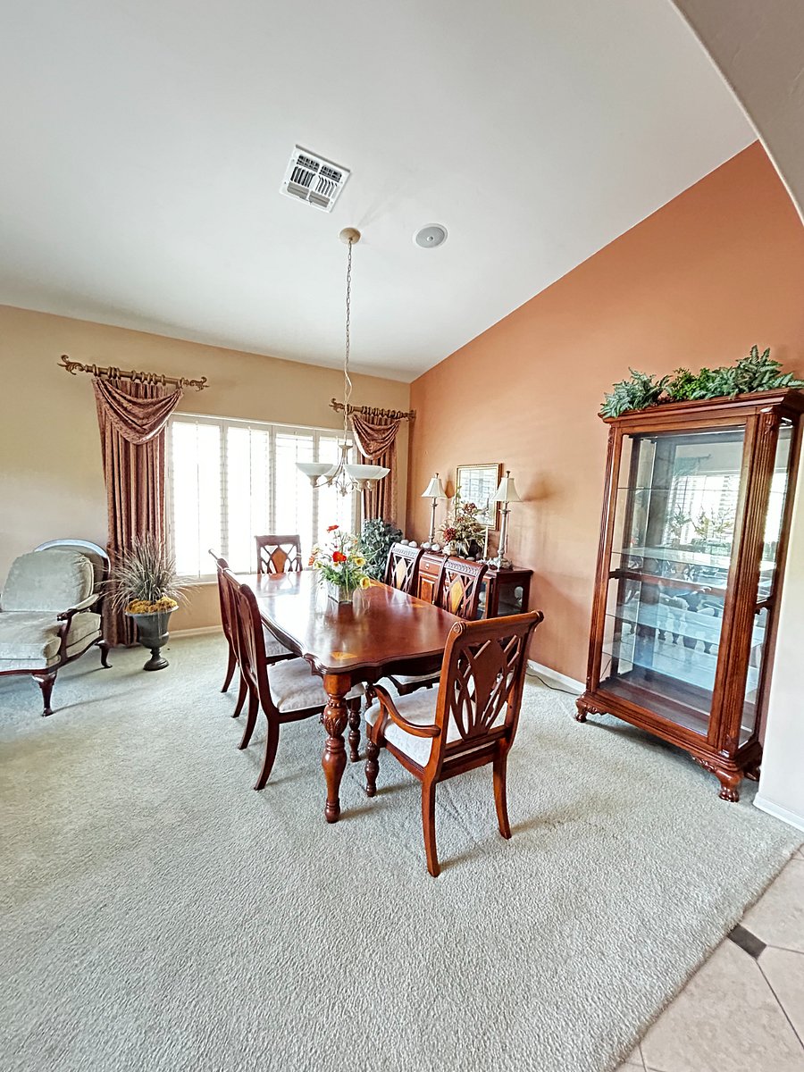 Formal Dining room